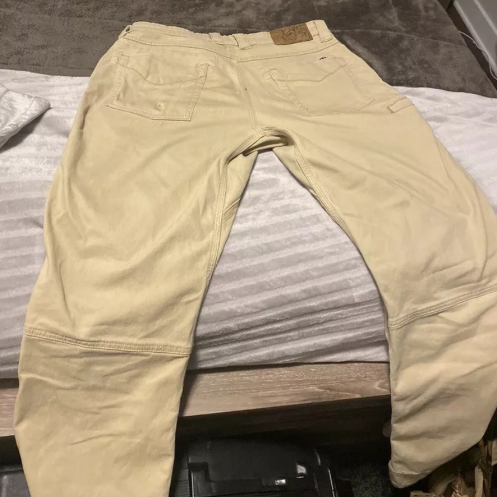Mountain Khaki Pants